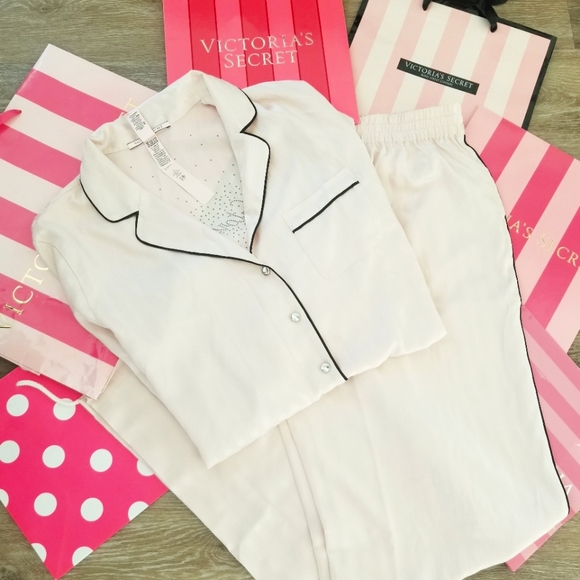 Victoria's Secret Limited Edition Rhinestone Crystal Satin Stripe Pajama Set NWT - Picture 2 of 15